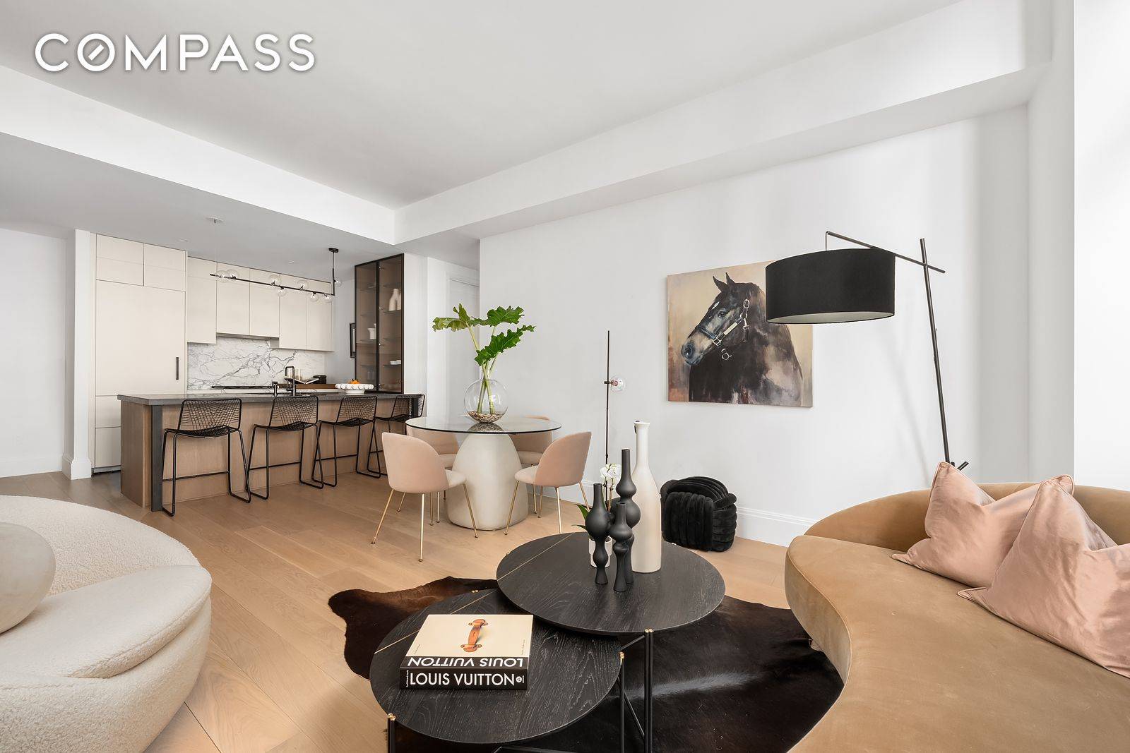 Welcome to residence 2E a charismatic, cosmopolitan home with dramatic casement windows framed in statutory bronze and colossal 10 7 ceilings.