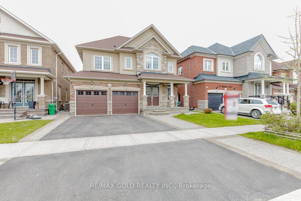 Stunning Detached Home on Ravine Lot Legal Basement Apartment Premium Location !