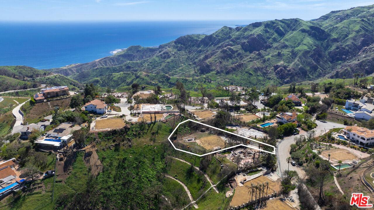 23310  W Pompano St Malibu LA