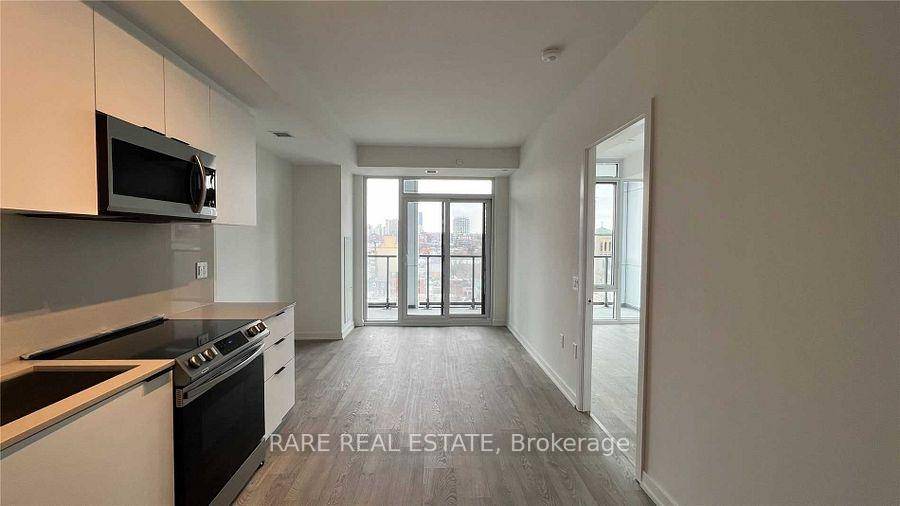 This Luxurious Suite Is North Facing 2 Br 2 Full Bath Closet Organizer Upgrades Throughout Find Yourself At Home In This Modern Abode, Located In The Centre Of One Of ...