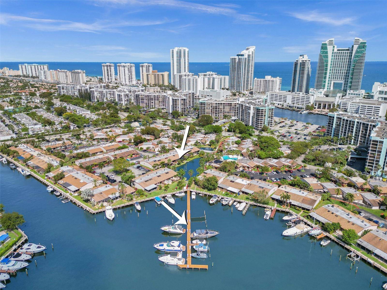 WOW ! Beautiful amp ; rare opportunity to own your boater's paradise !