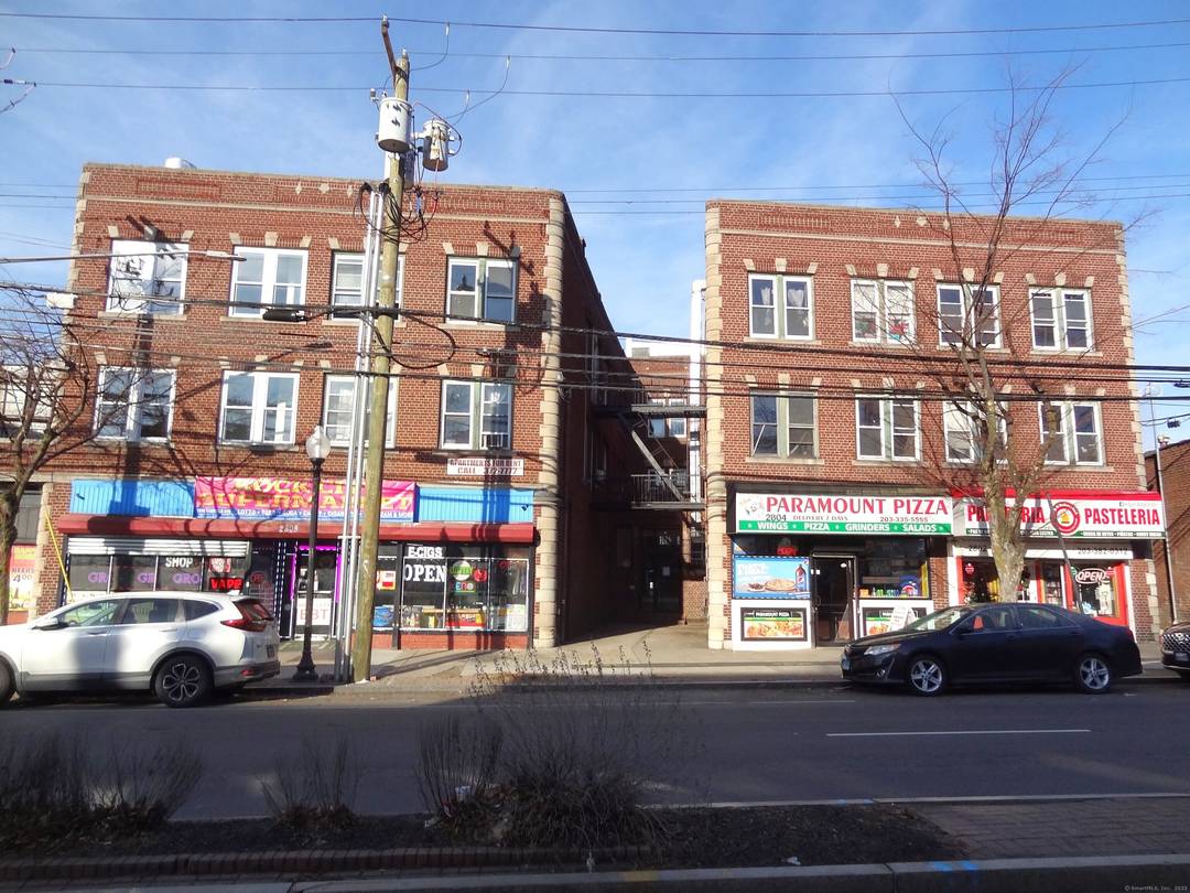 Great opportunity to occupy the previous longtime and successful Panaderia Pasteleria Bakery storefront in the newly renovated Wanis Building.