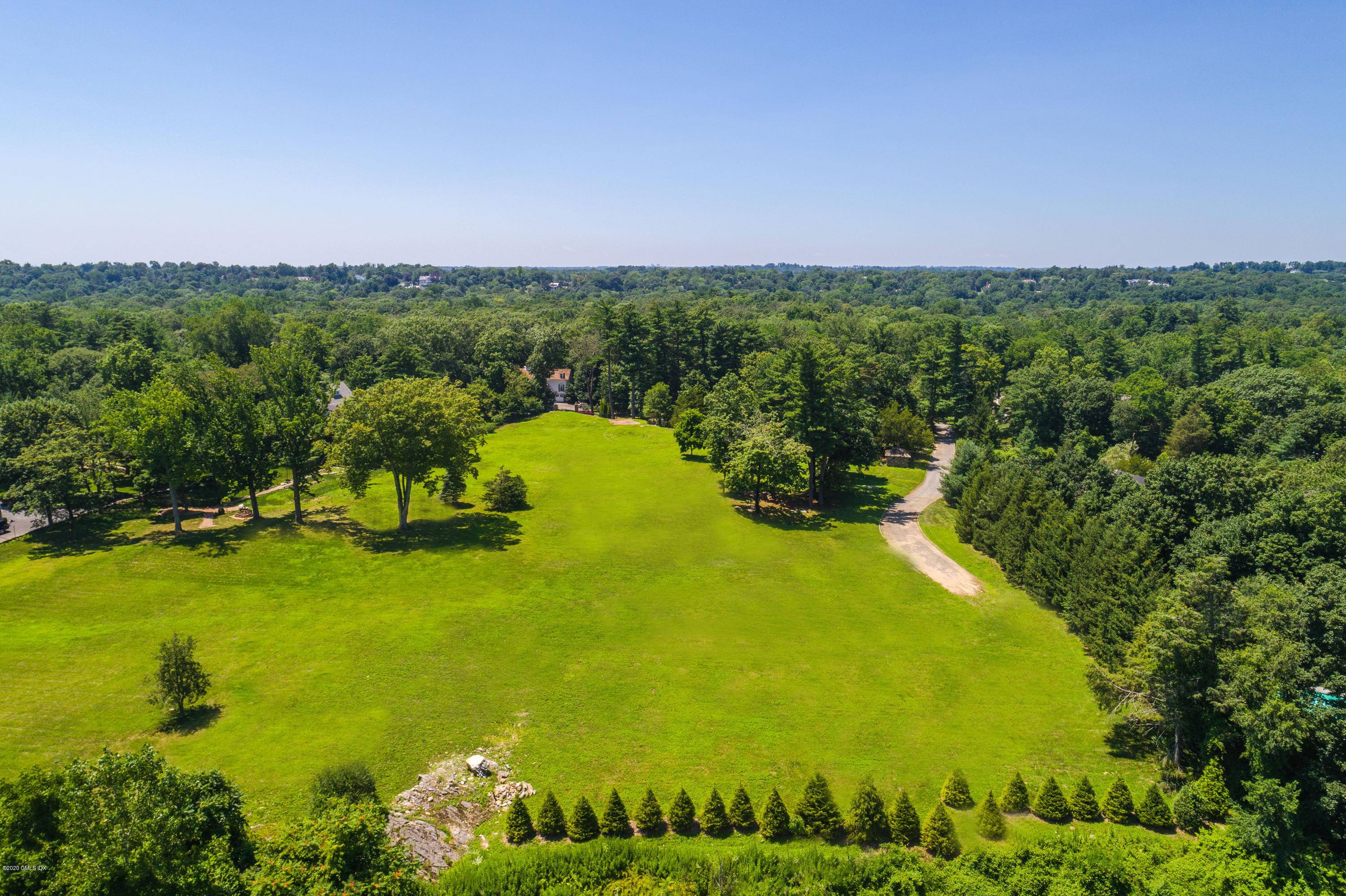 Rare land opportunity for development of an estate compound in central mid countryon a high 7 acre cleared plateau.