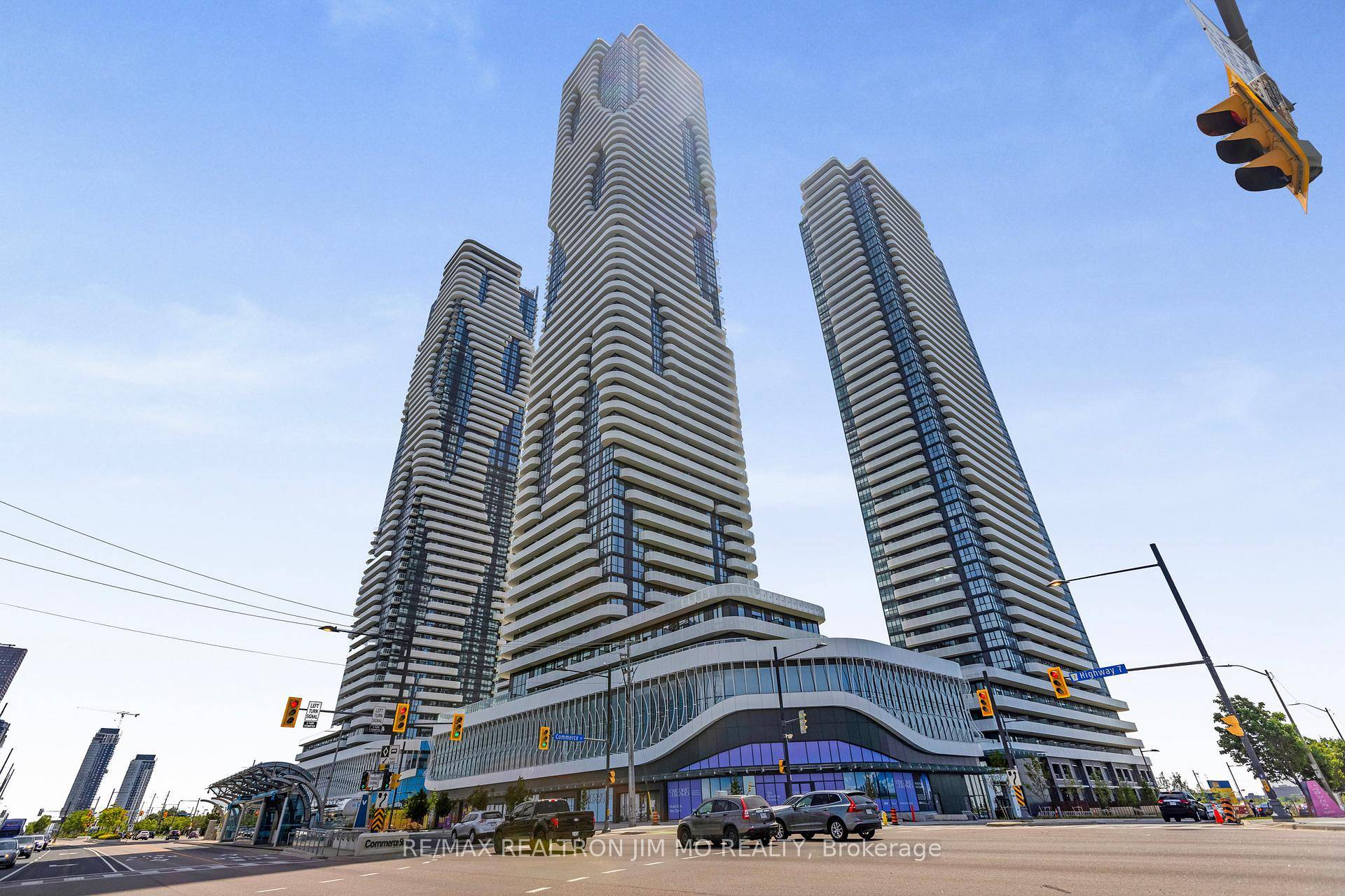 Brand New High Floor 1 Bed 1 Bath Unit At Festival Boasts A Smart And Efficient Layout, Excellent Natural Light, And An Unobstructed City View.