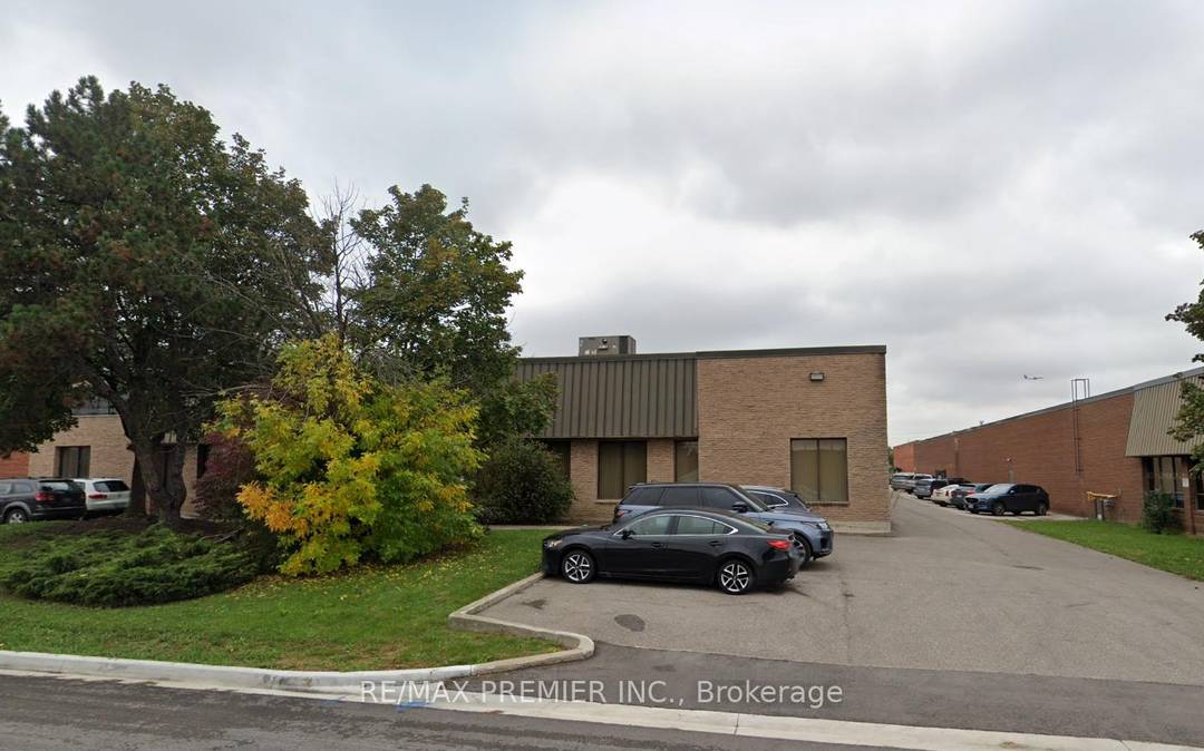 Industrial warehouse property in high demand location in Mississauga.