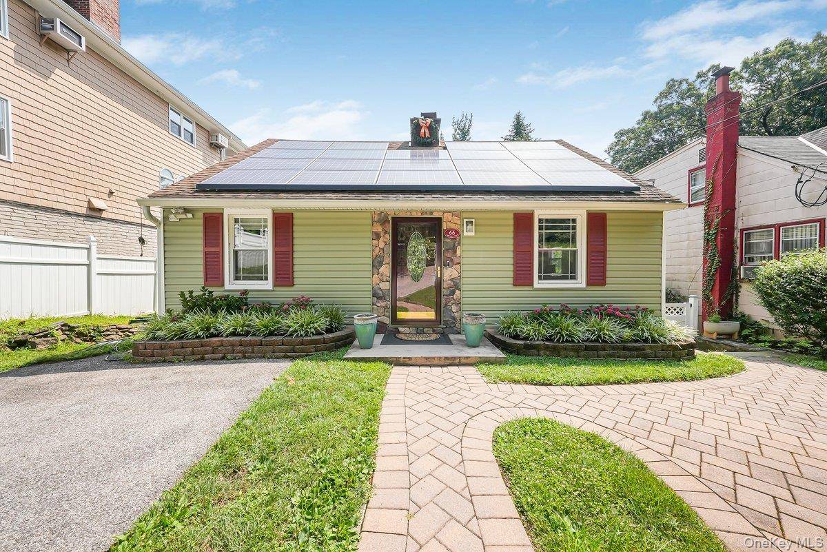 Nestled at the end of a peaceful cul de sac in the highly desirable Sprain Lake Knolls neighborhood, this stunning 3 bedroom, 2 bathroom residence is presented in impeccable mint ...