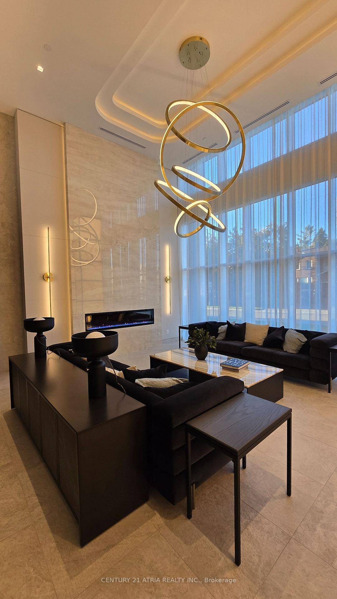 Welcome to 8888 Yonge St, a luxury residence renowned for its exceptional build quality, upscale finishes, and outstanding amenities.