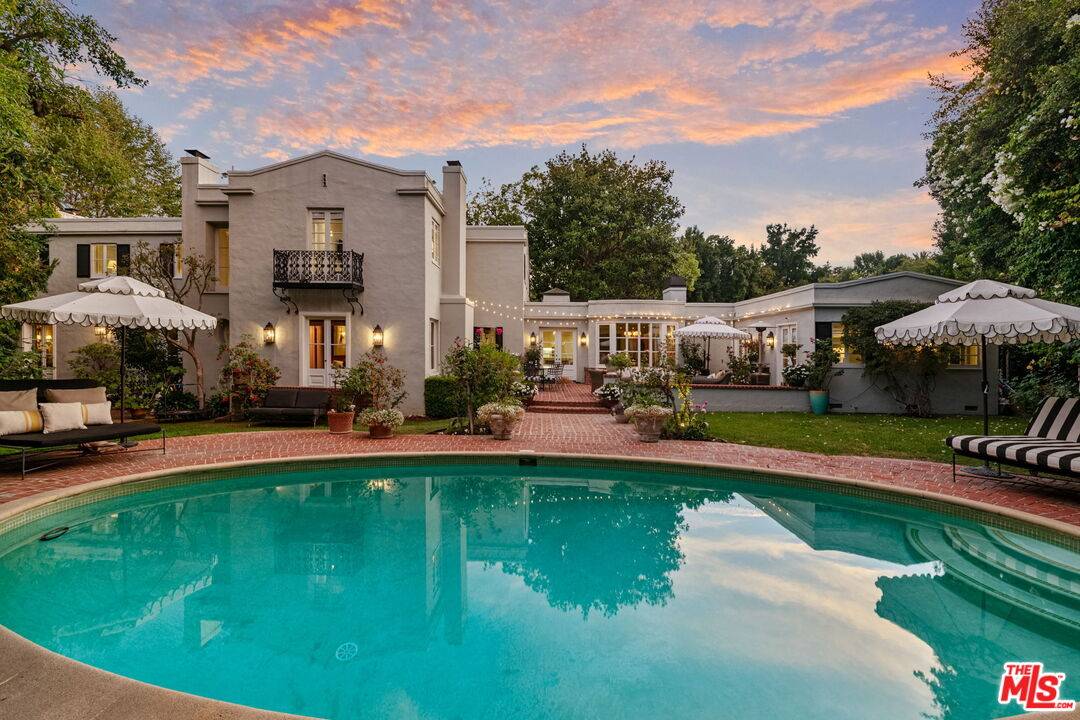 1110   Benedict Canyon Dr 5BR Beverly Hills Post Office | B.H.P.O. La