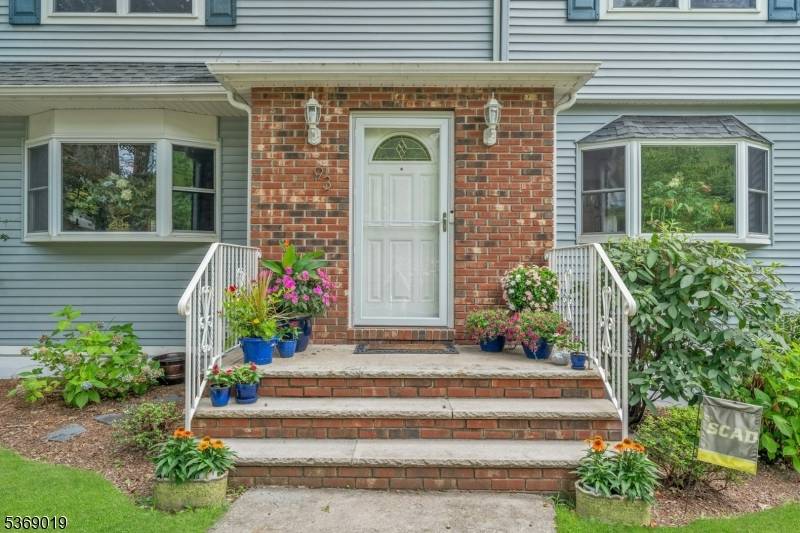 Well maintained, move in condition and in a very sought after location, this welcoming 4 bedroom, 2.