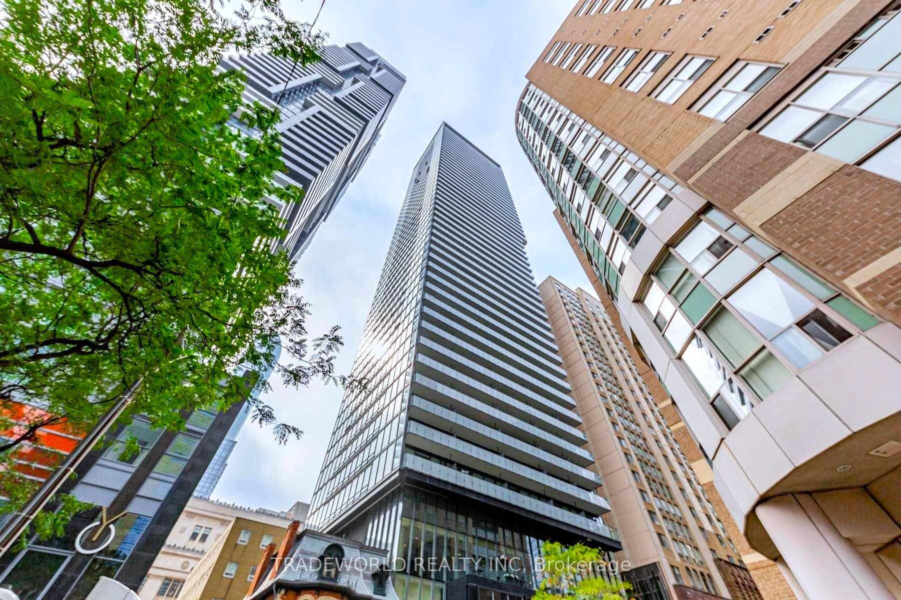 Gorgeous Karma Condo Few Years New At College Yonge High Level South Panoramic View One Bedroom Den Huge Balcony Lot Of Windows 9 Ft Ceiling All Laminate Floors Modern Kitchen ...
