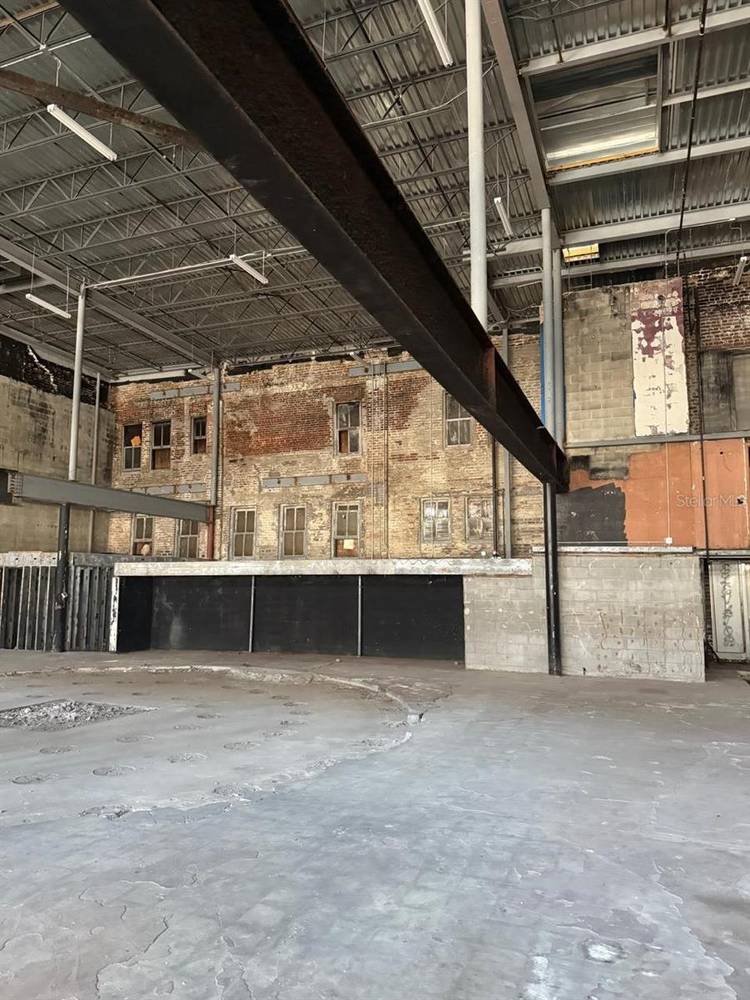 Transformational Buildout Opportunity on Prime 7th Avenue Now available for lease a high impact, 6, 586 SF open shell space with unmatched potential in the heart of Ybor City.