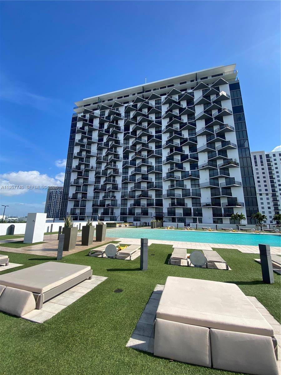 Stunning golf course and sunset views at 5252 paseo blvrd.