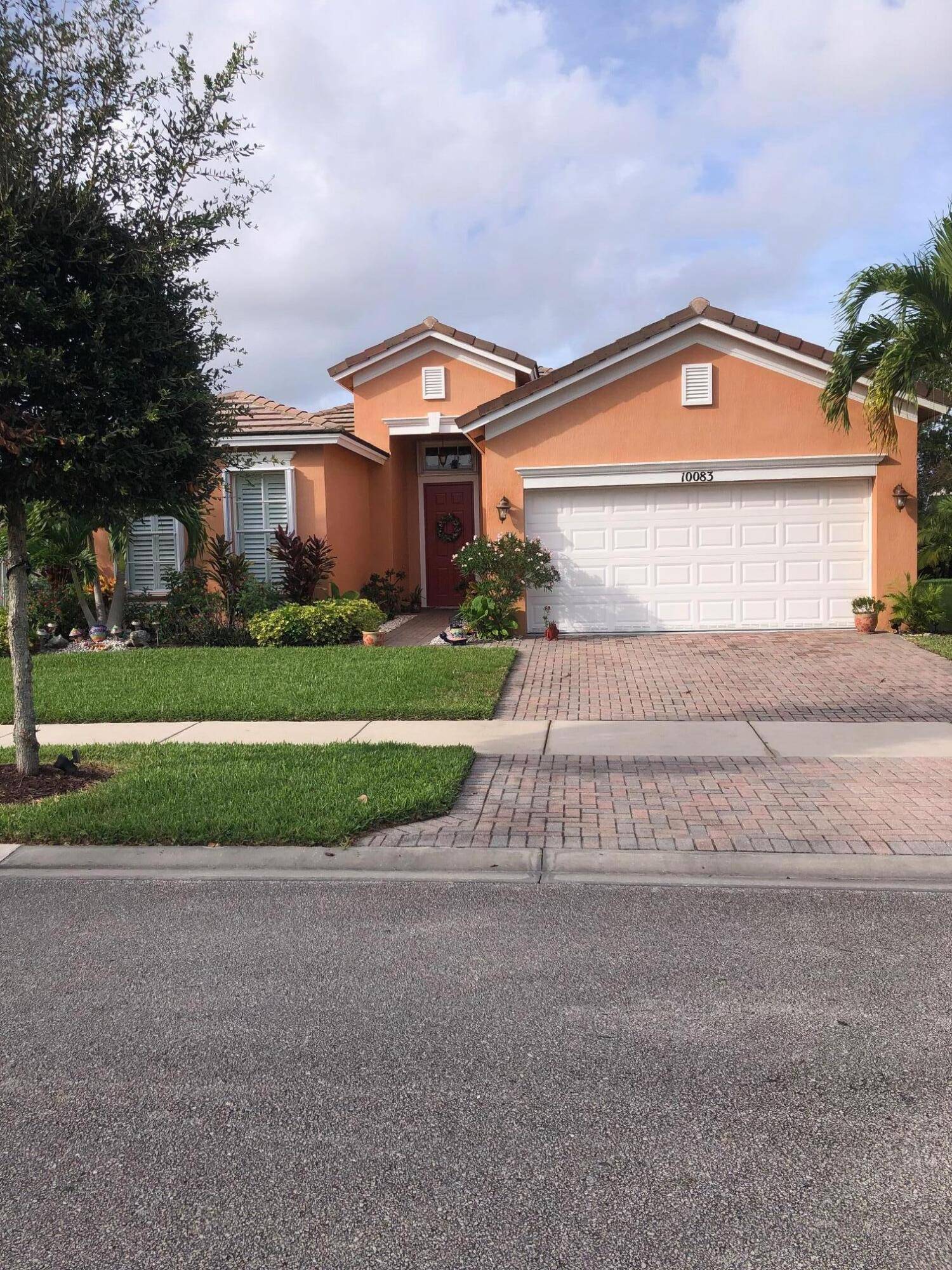 3 bedrooms 2 bath CBS home with re modeled kitchen.