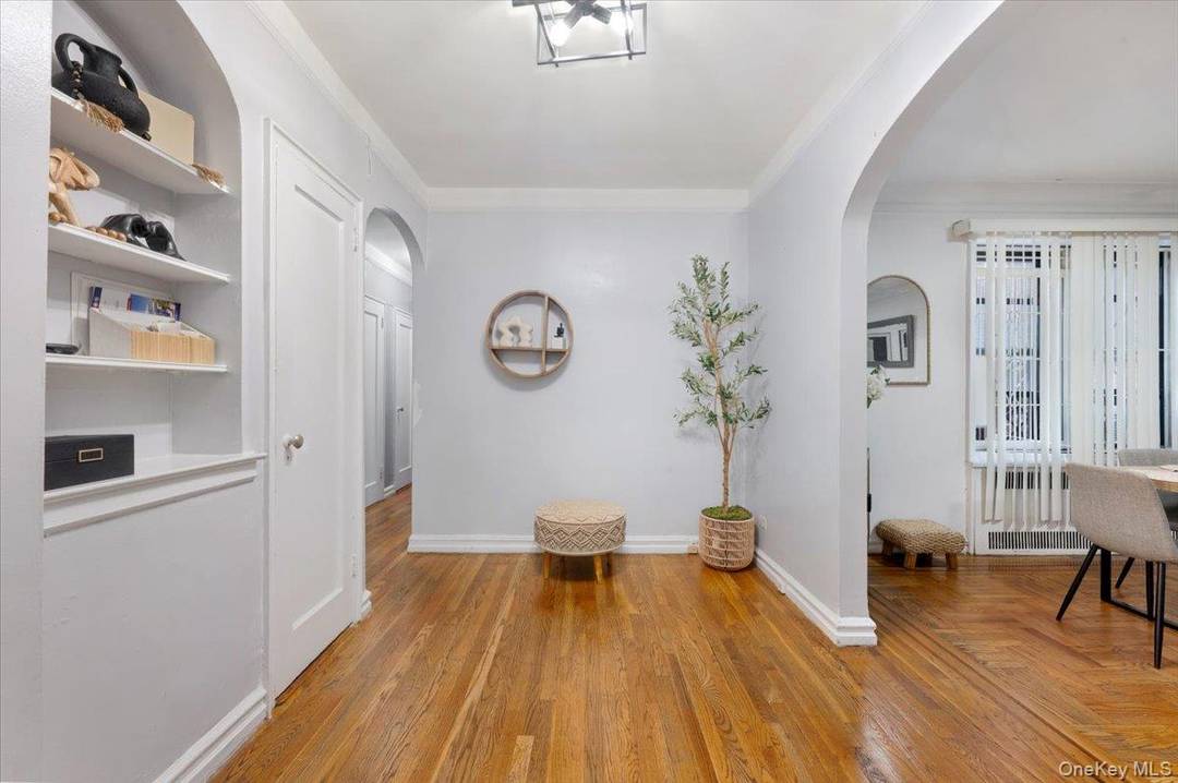 Bright and spacious 1 bedroom, 1 bathroom Co op in Sunnyside !