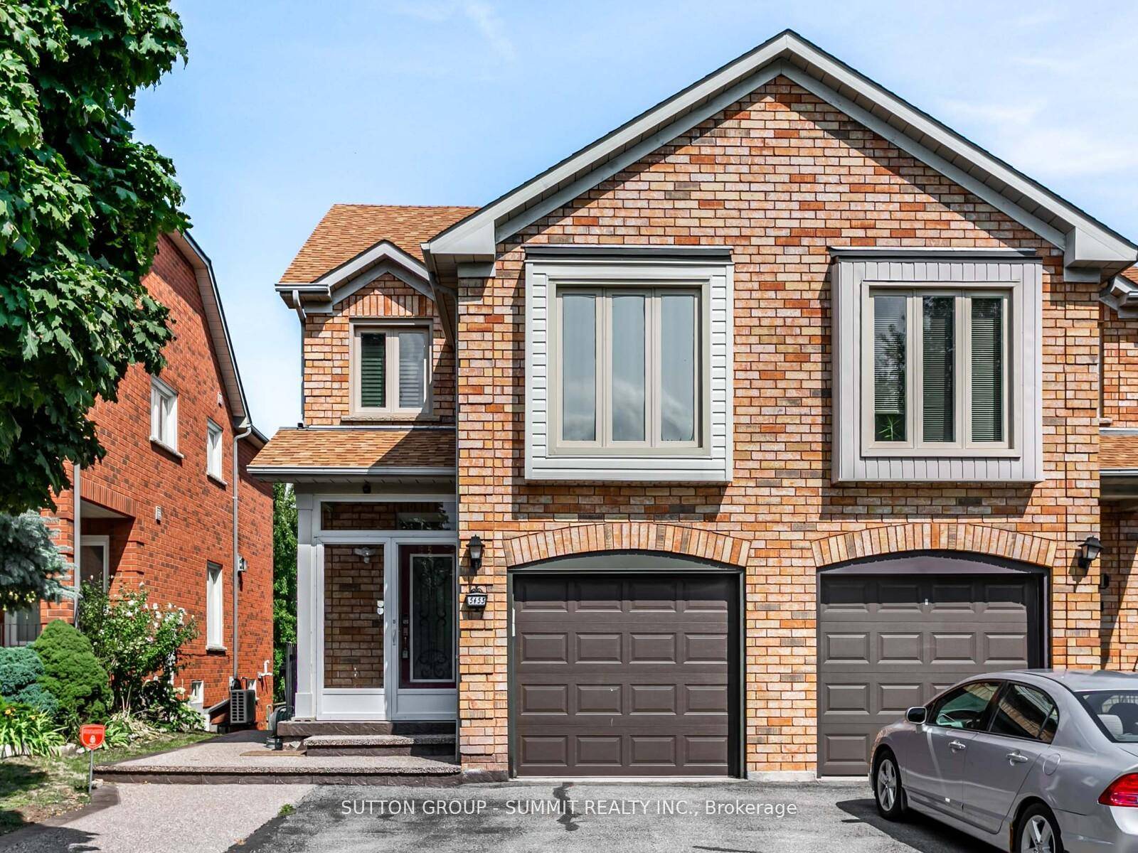 Beautifully Walkout 1 Bed, 1 Bath Basement Apt with separate Laundry, one Parking, Quartz Counter tops, BBQ Gas Hook Up.
