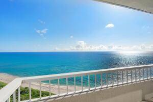 NOT ONLY THE NICEST VIEW AT WATER GLADES BUT THE BEST VIEW ON ALL OF SINGER ISLAND.