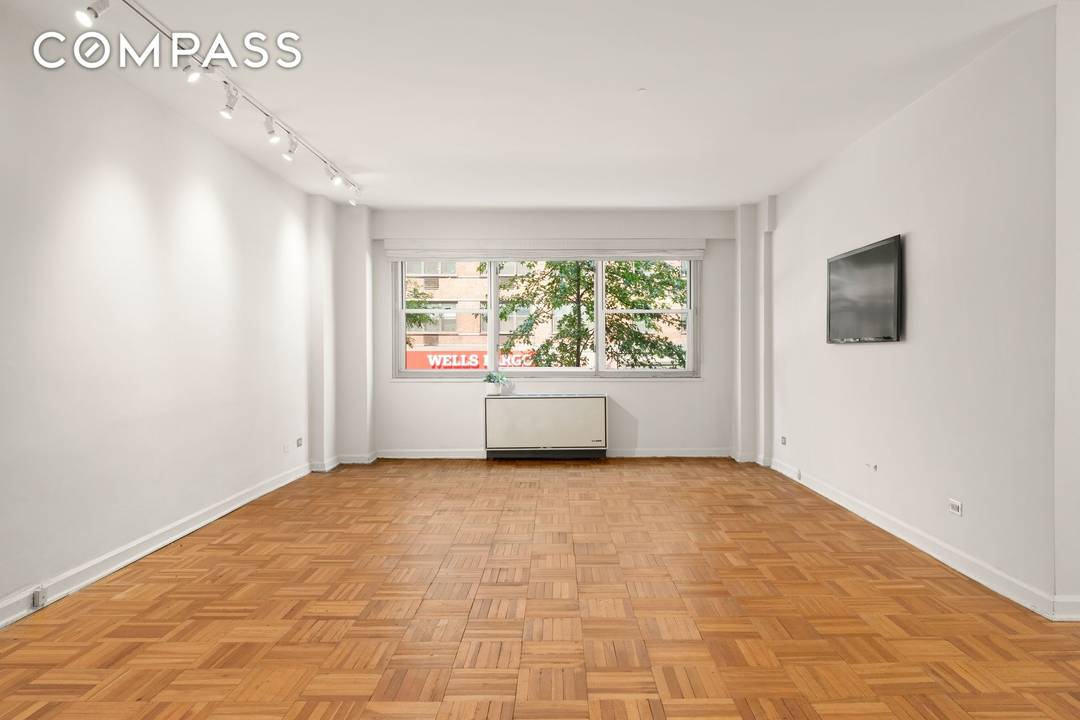 X large 1, 100 sq. ft. 1 Bedroom 1 Bathroom home located in the full service Greenwich Village co op, the Stewart House.