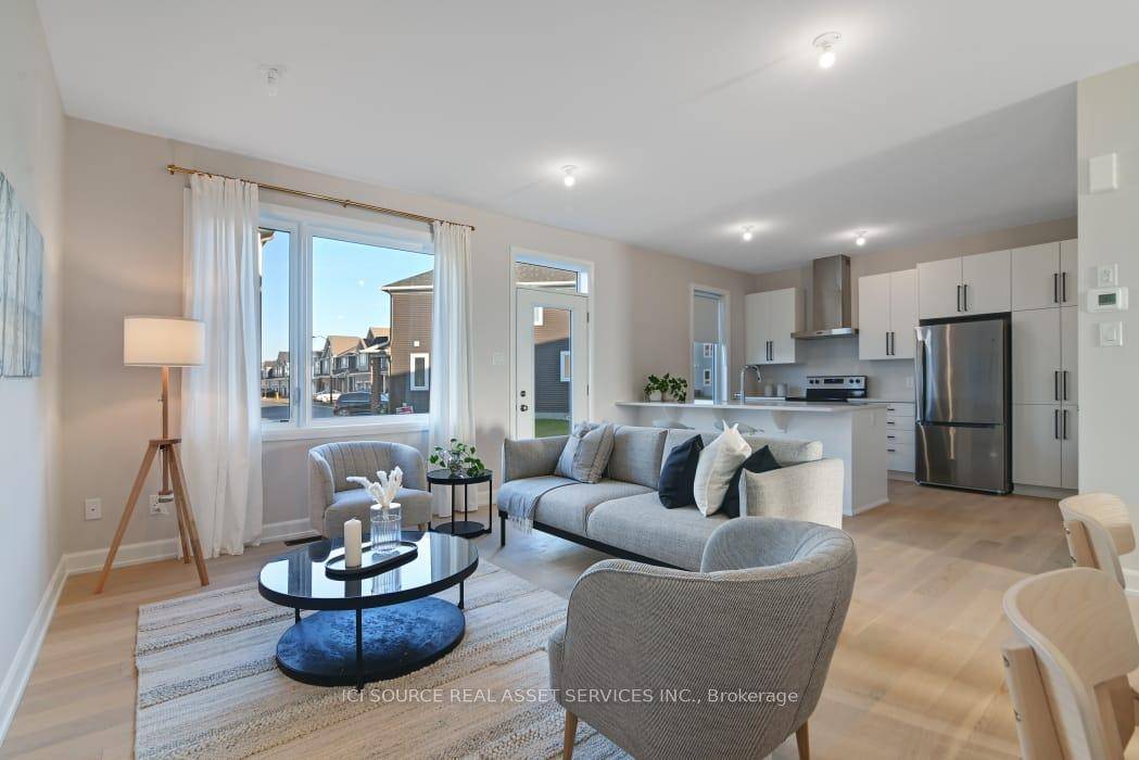 Welcome to 2009 Elevation Road, FURNISHED !