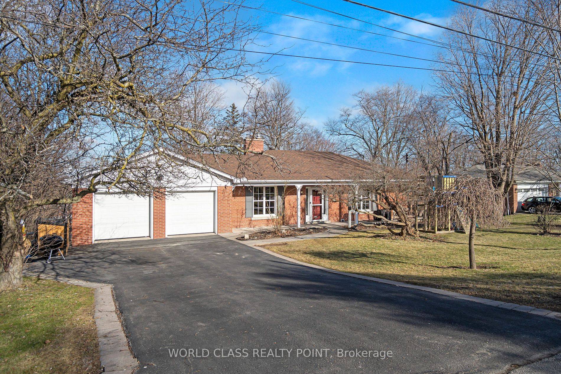 Please Click The Video Tour Ravine Lot !