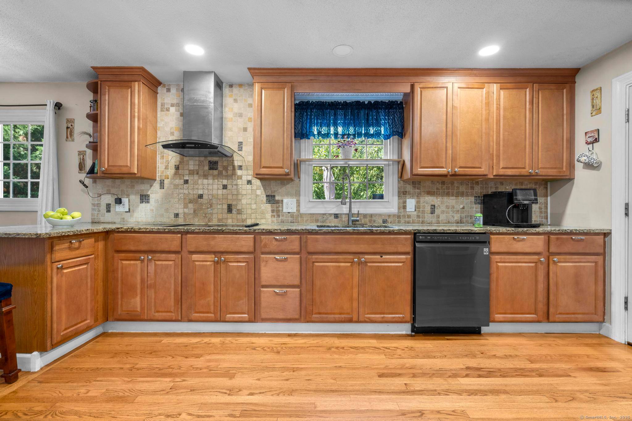 Welcome to this beautifully maintained single family home located in the highly sought after Ridge Road Elementary School District !