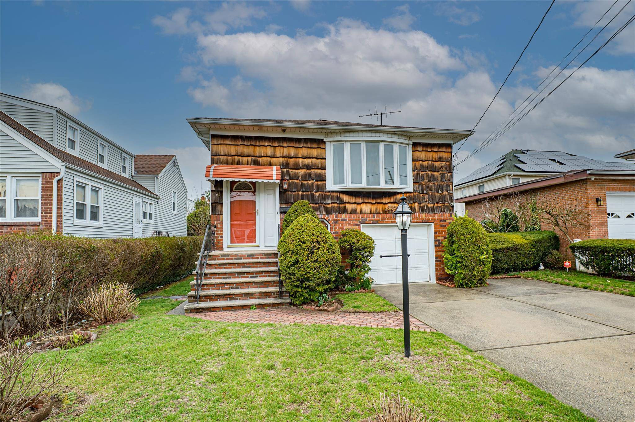 Welcome to this well maintained Hi Ranch home, offering space, comfort, and versatility for today s modern lifestyle.