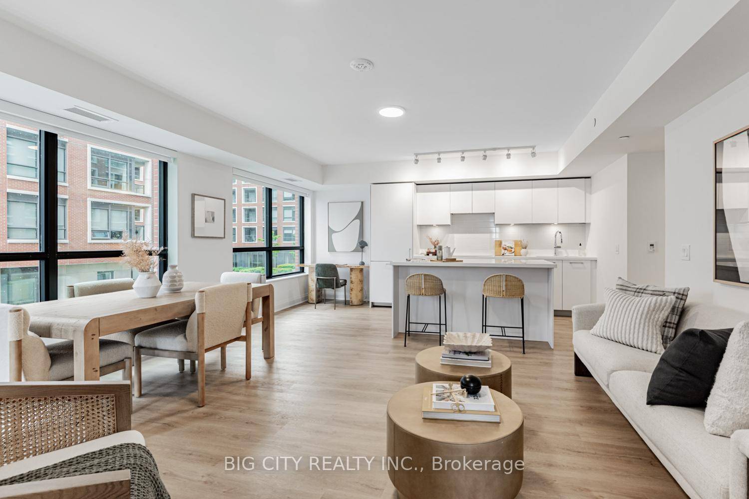 Welcome To 36 Brentcliffe Luxury Rentals !