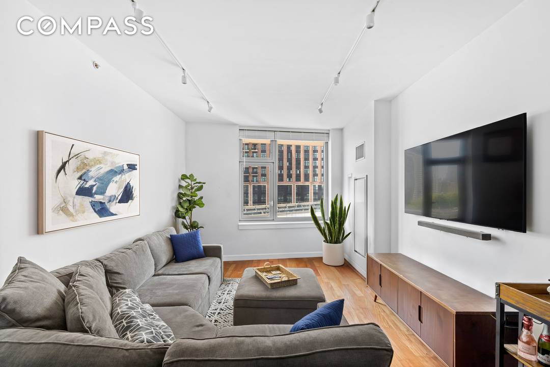 Bright and Spacious One Bedroom with Skyline Views Welcome home to Unit 12K, a bright and spacious one bedroom residence with beautiful Lower Manhattan views and a thoughtfully designed floorplan ...