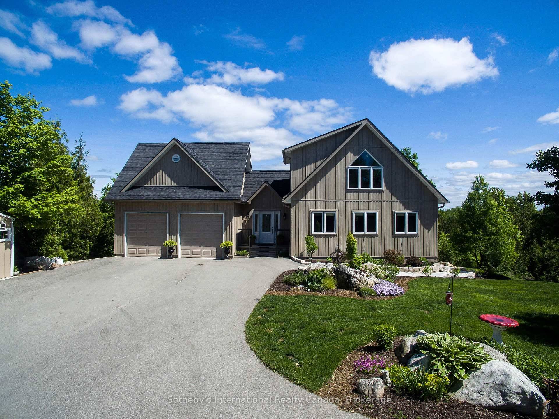 Private Country Retreat. Escape to your own private 4.