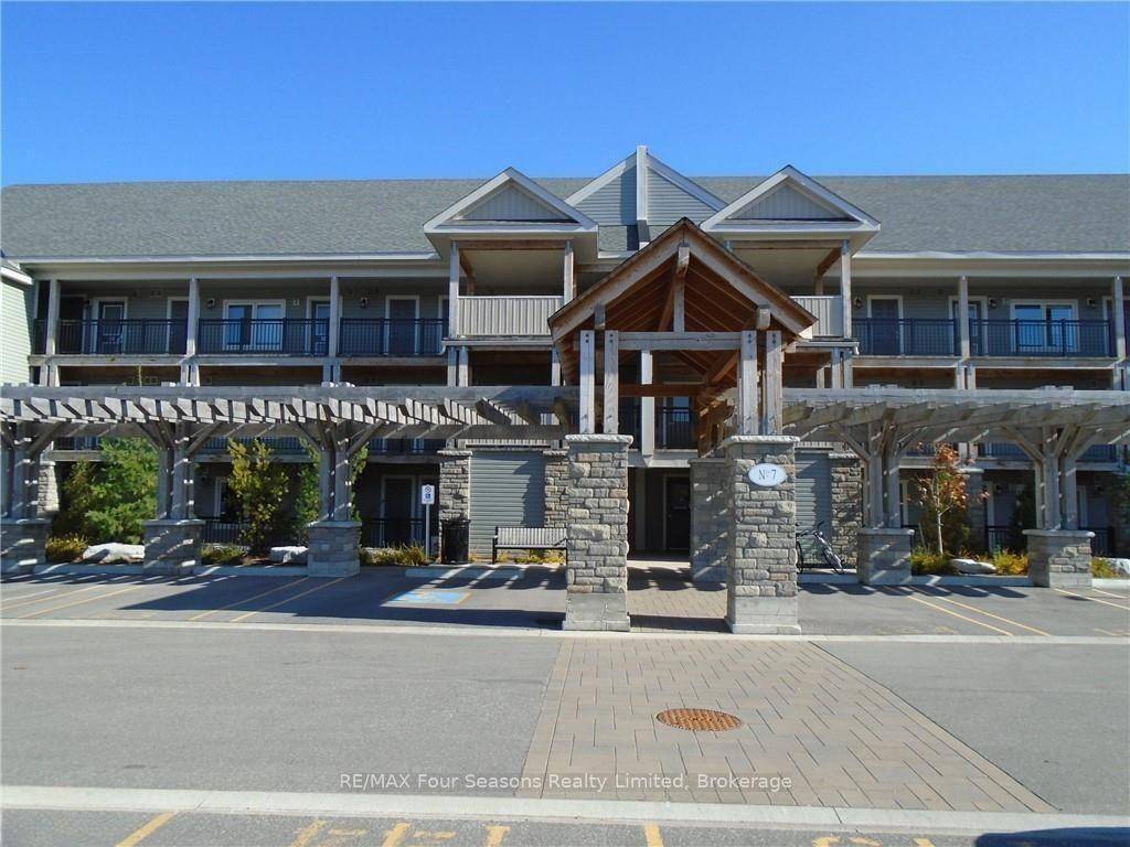 WATERFRONT SKI SEASON LEASE, WYLDEWOOD COVE, Price is per season plus utilities.