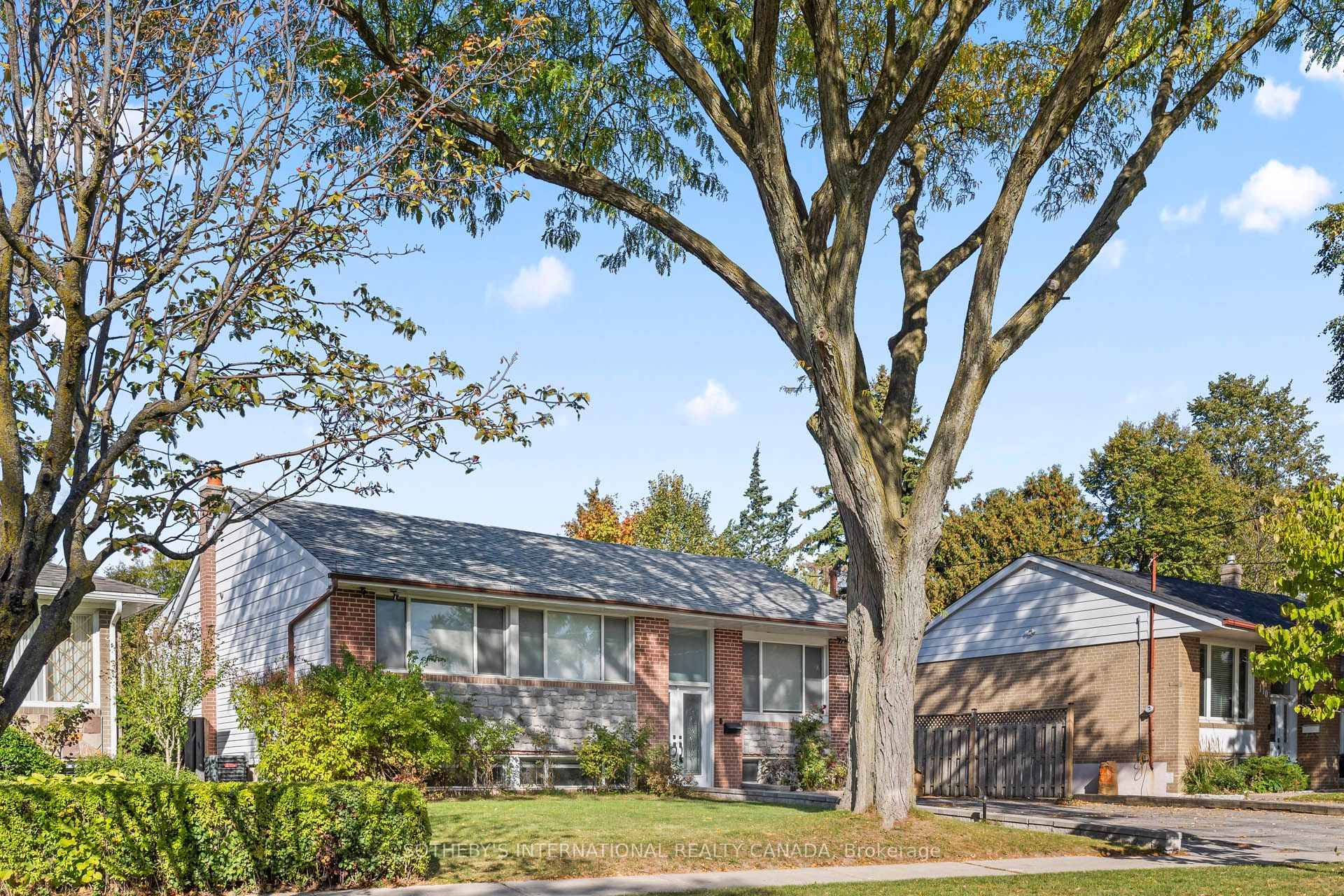 Stunning Family Bungalow in Prime Location, featuring three inviting bedrooms upstairs, each designed for comfort and privacy.