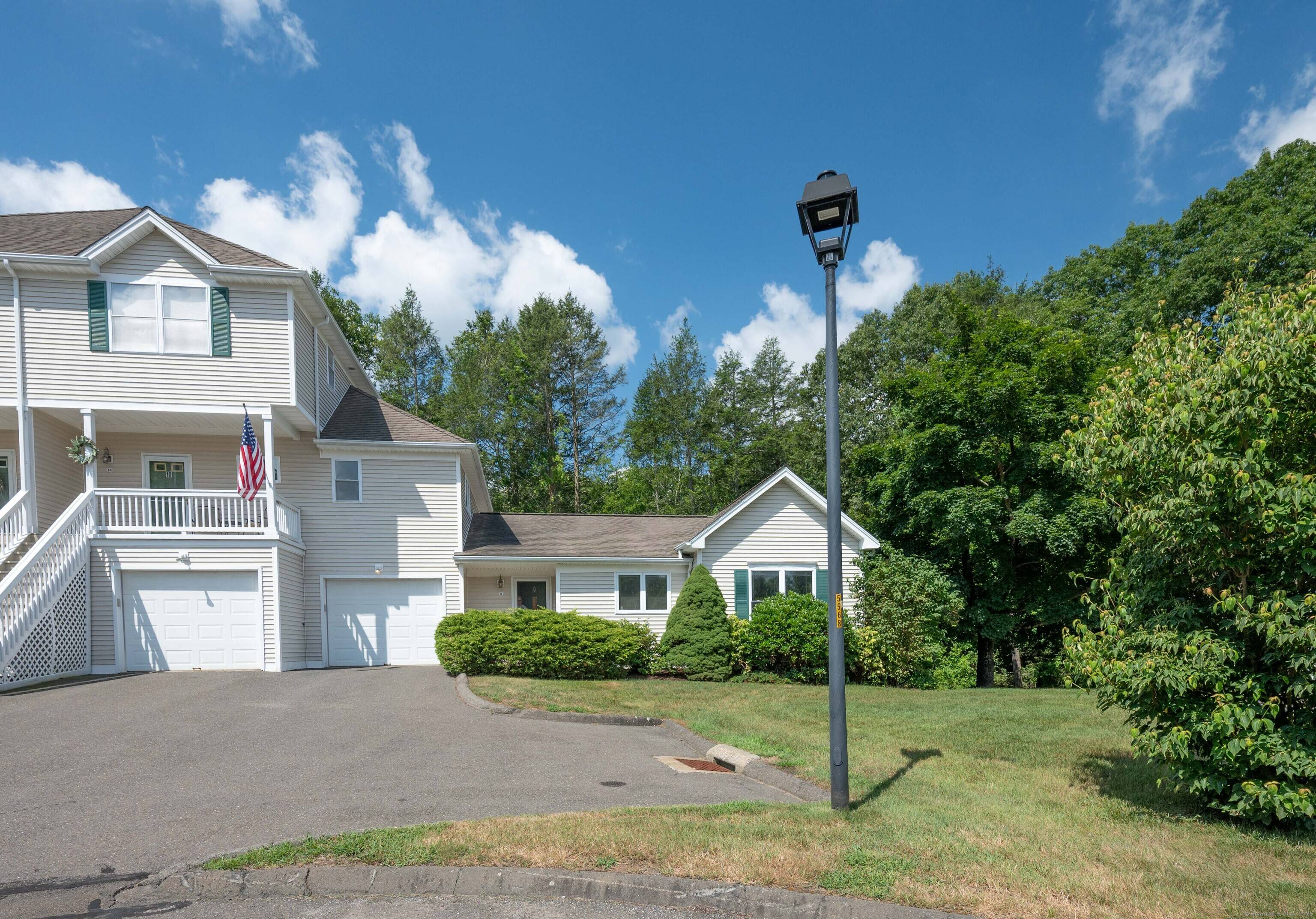 Embrace Serenity and Comfort in this Spacious Ranch Style Condo in Newtown.