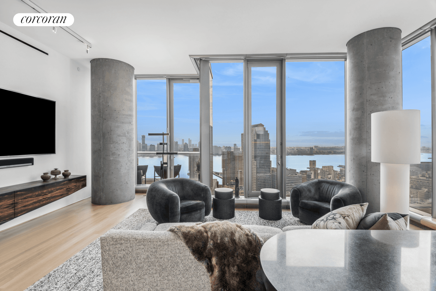 Highest Floor North West Corner 3 bed, 3.