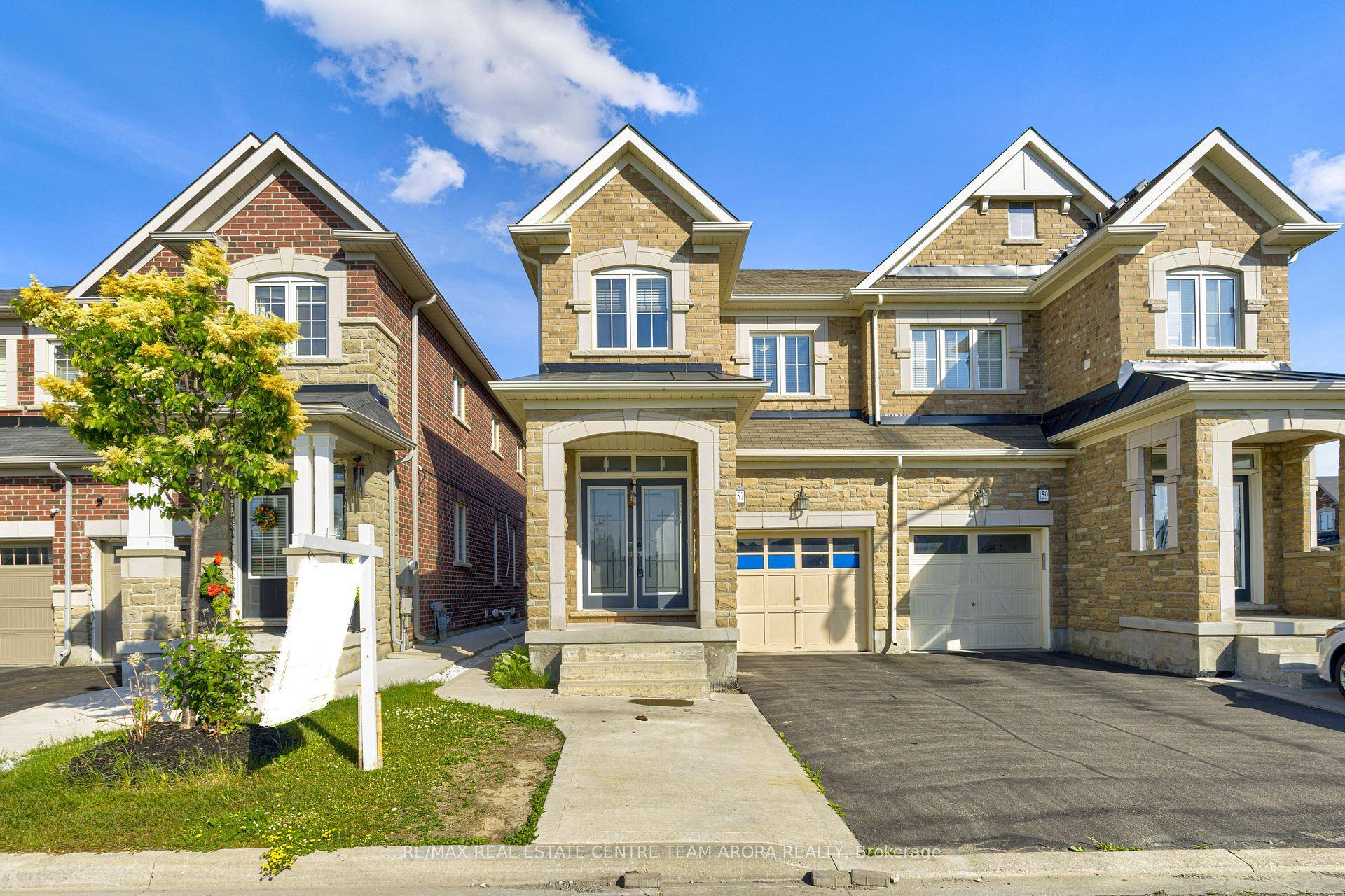 Welcome to your dream family home in sought after Northwest Brampton !