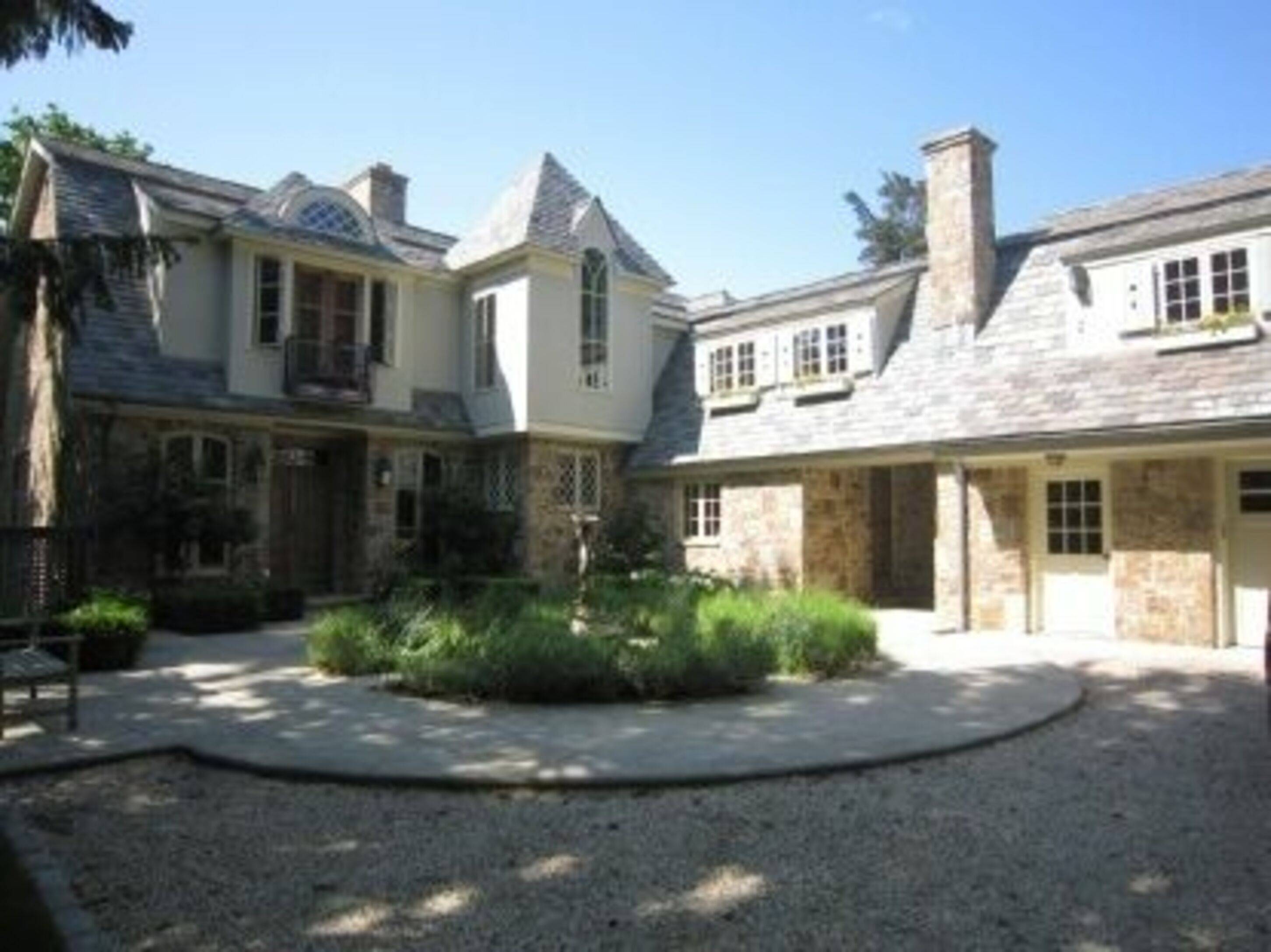 Gorgeous 5 Bedroom Summer Rental