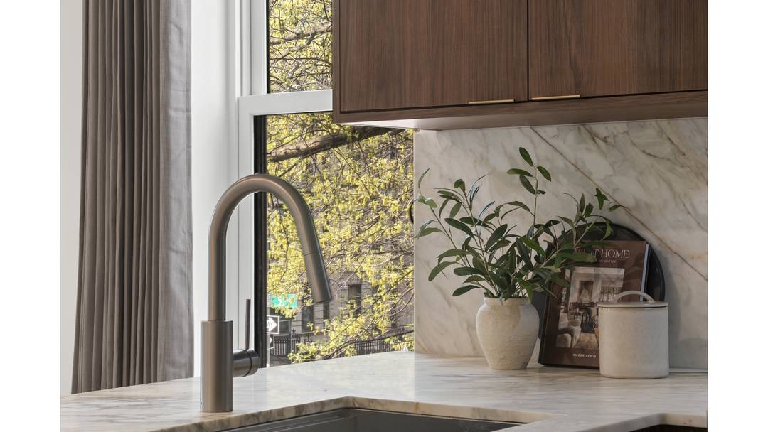 Park Slope living is beautifully realized in this expansive four bedroom, three bathroom floor through condominium offering exceptional light, refined finishes and private outdoor space.