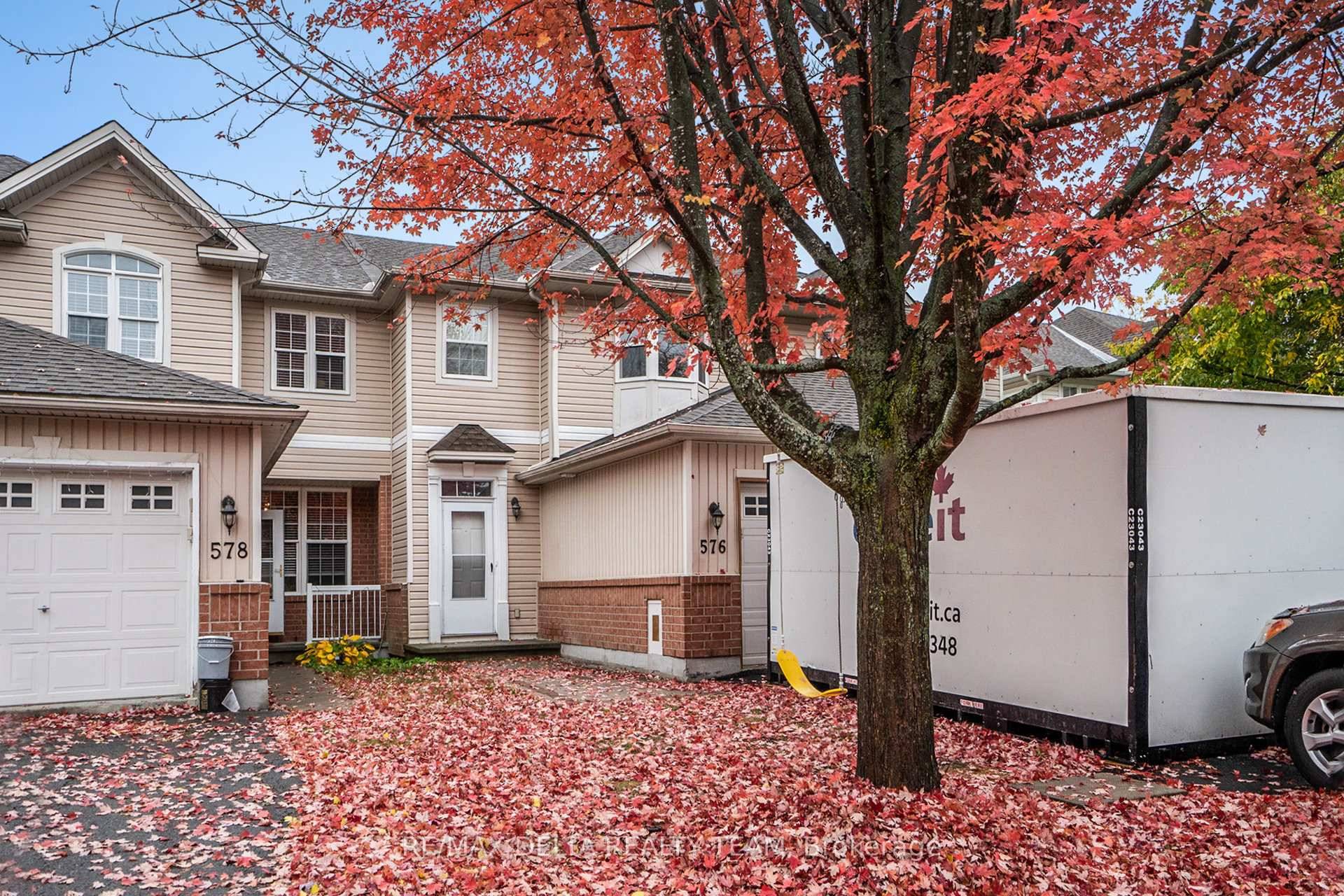 Welcome to your next home with NO REAR NEIGHBOURS.