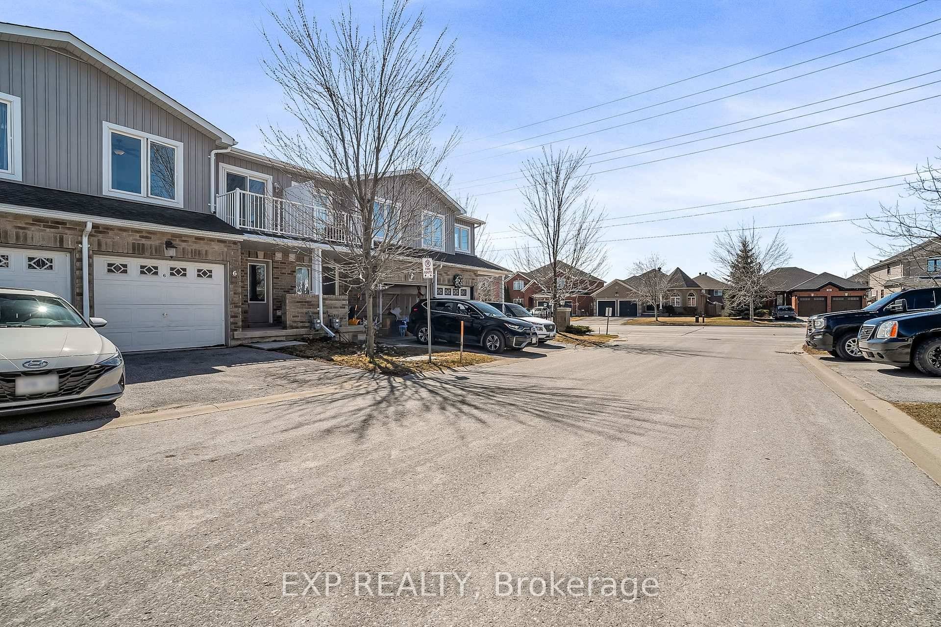 Welcome to this beautifully maintained and thoughtfully upgraded 3 1 bedroom, 3 bathroom townhouse nestled in the heart of South Barrie in a highly desirable family friendly community.
