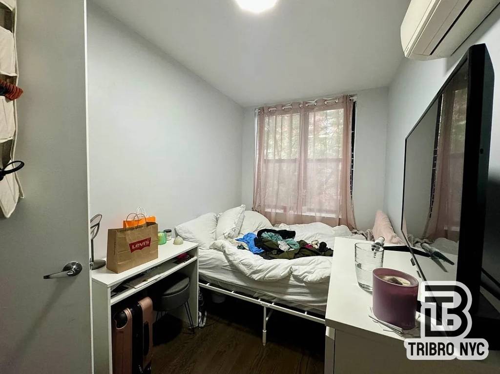 Stunning 3 Bedroom, 1 Bath Apartment in Prime East Williamsburg Exceptional Value !
