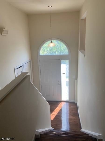 BEST LOCATION ! CLOSE TO MONTCLAIR SHOPPING AND RESTAURANTS, RENOVATED 3 BED 21 2 BATHS, NEW HARDWOOD FLOORS THROUGHOUT KITCHEN WITH BRAND NEW STAINLESS STEEL APPLIANCES NEW GRANITE, NEW BACK ...