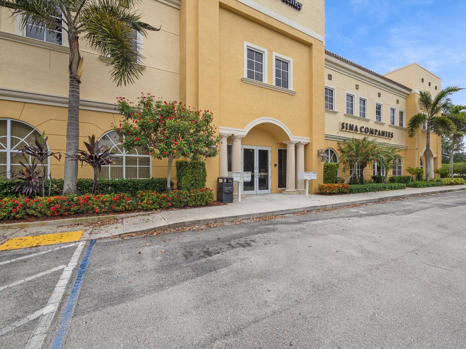Class A Building First floor professional office condo in the heart of Palm Beach Gardens off Hood Rd.