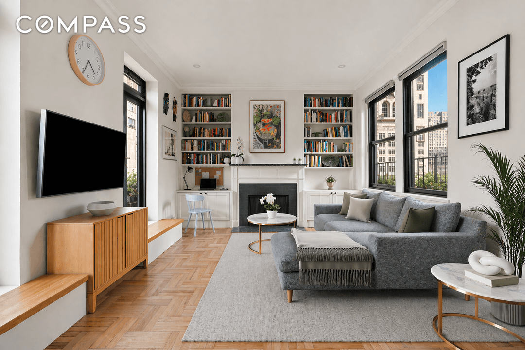 Perched atop one of the Upper East Side s most coveted corridors, PHC at 151 East 83rd Street is a true trophy penthouse.