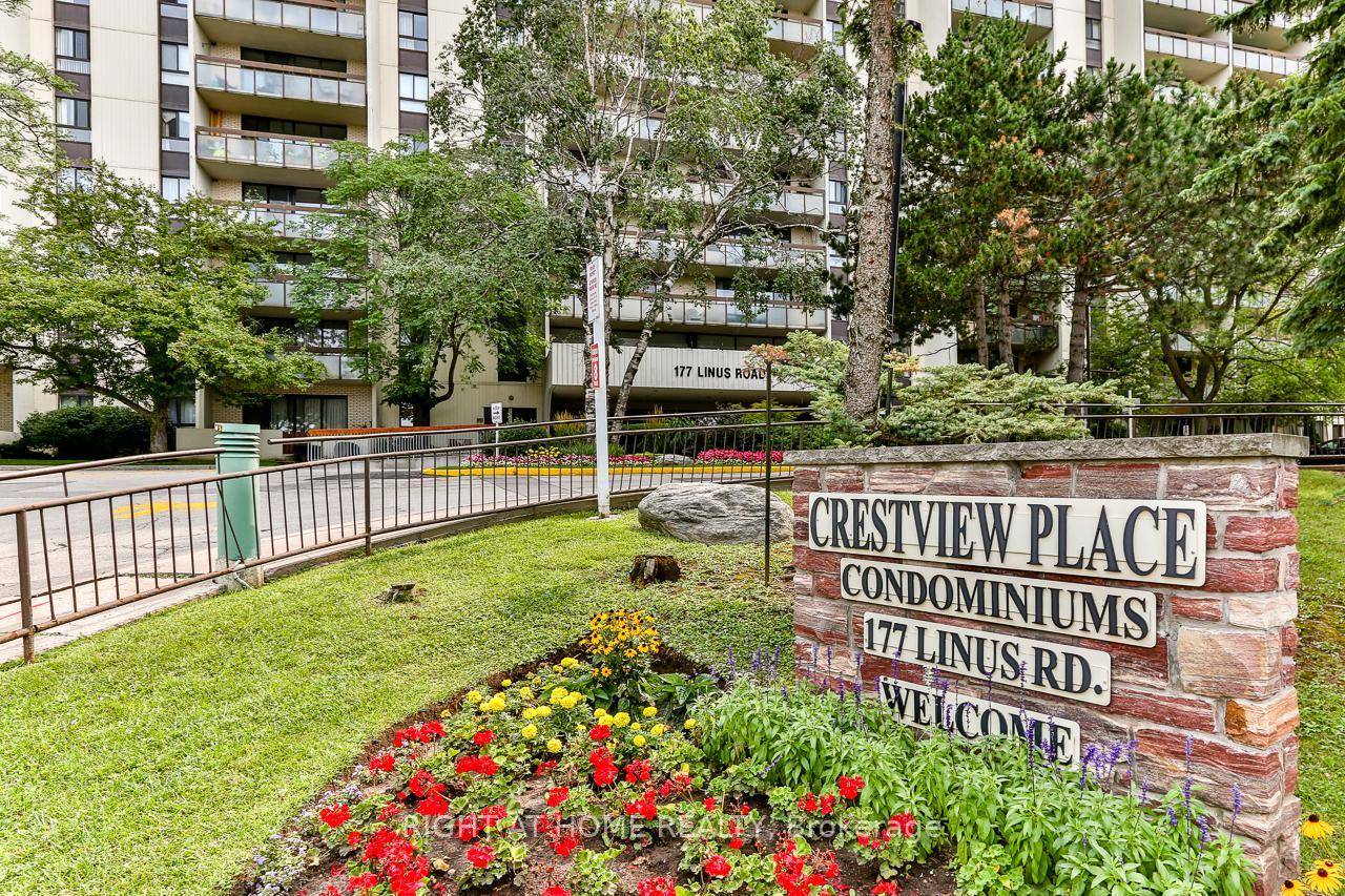 Discover this 2 bedroom, 1 bathroom condo that blends space, comfort, and convenience in the heart of North York.