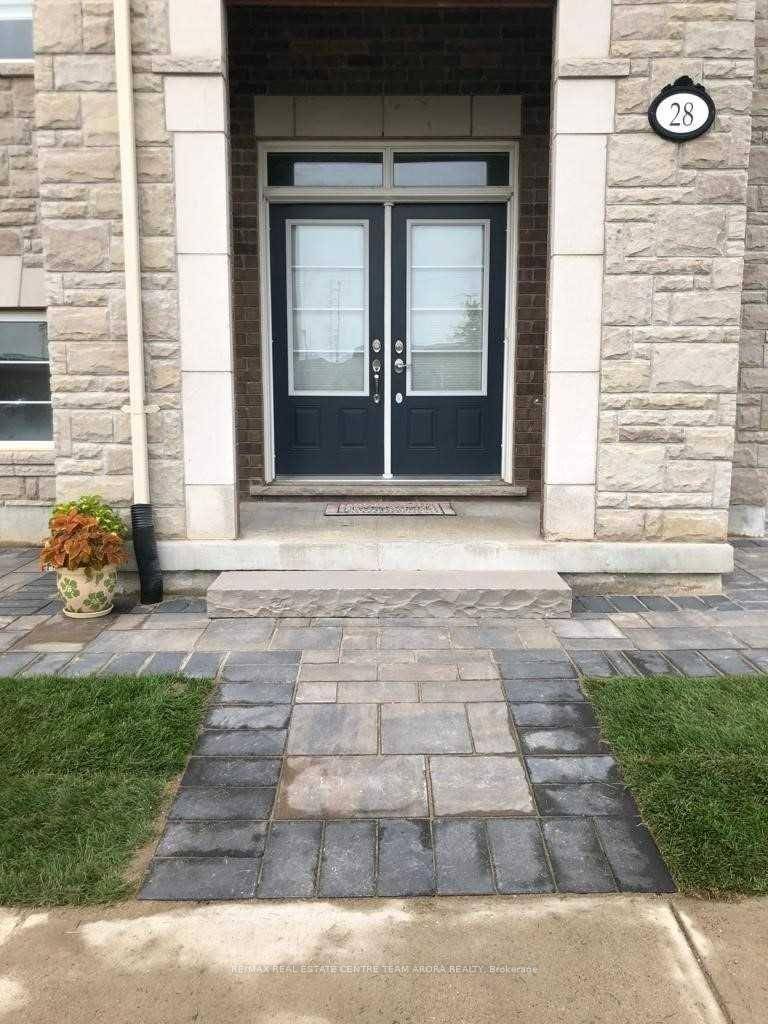 This beautiful 4 bedroom, 3 bathroom Corner semi detached home is available for lease.