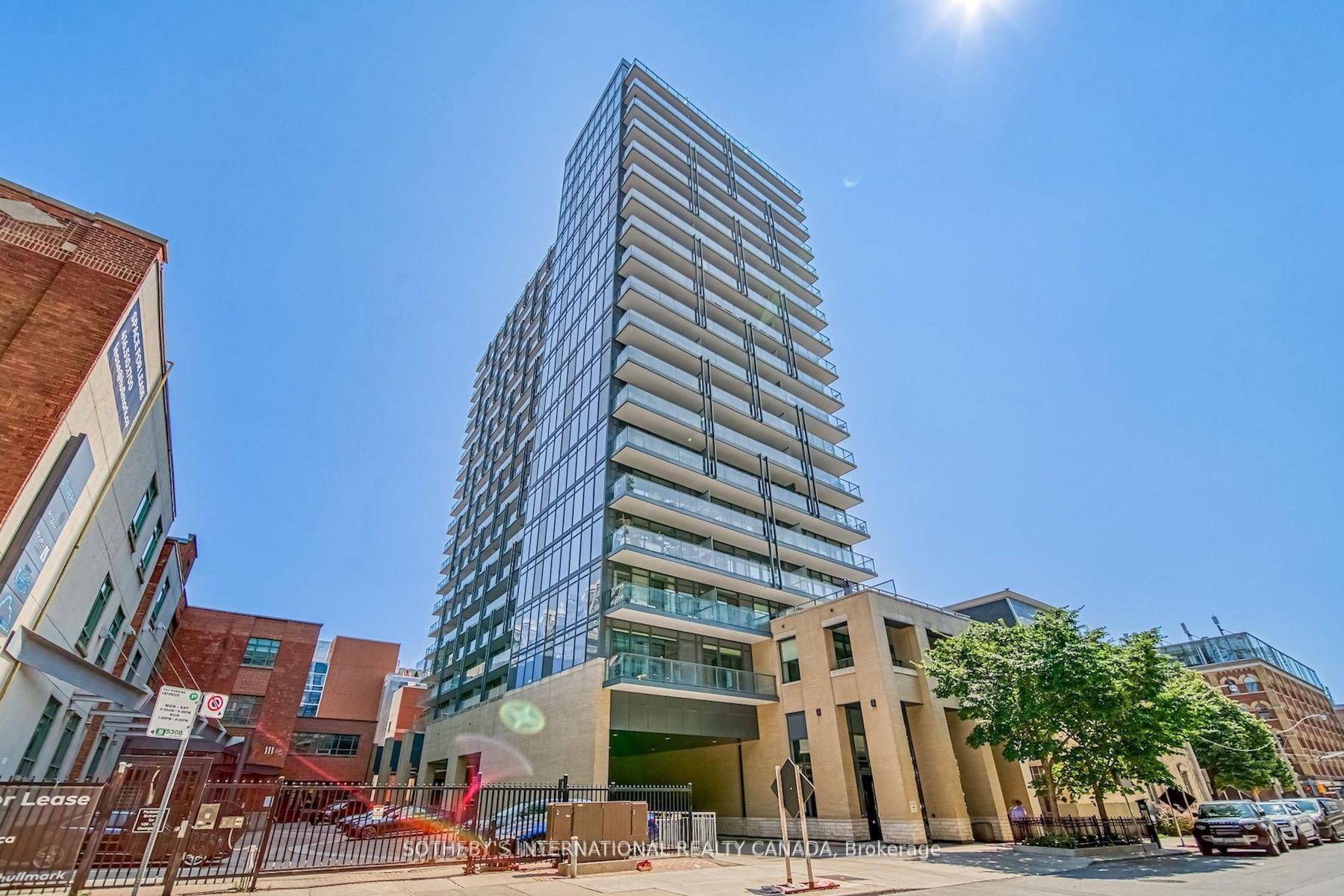 Post House Condos perfectly situated a short walk to the iconic St Lawrence Market.