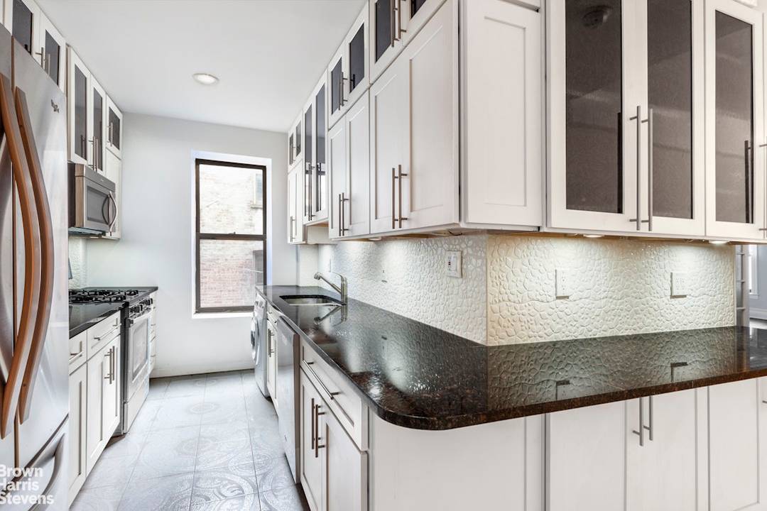 Photos and description coming soon !