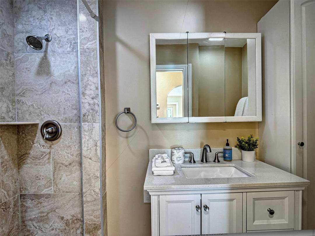 Virtual Tour https www. propertypanorama.