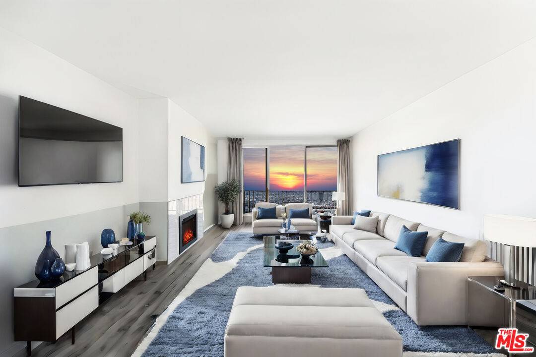 900   Euclid St 2BR Santa Monica La