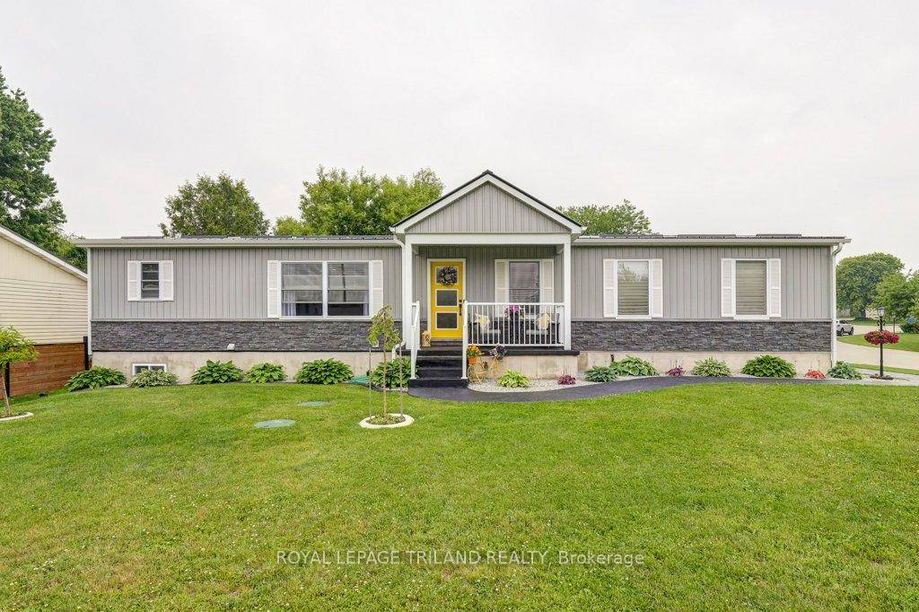 Discover the perfect blend of modern living and country charm in this stunning custom built 4 bedroom, 3 bathroom bungalow.