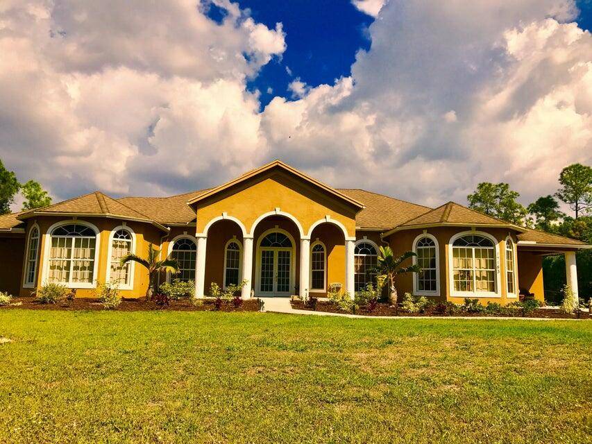 MASSIVE AND AMAZING CUSTOM HOME ON 1.