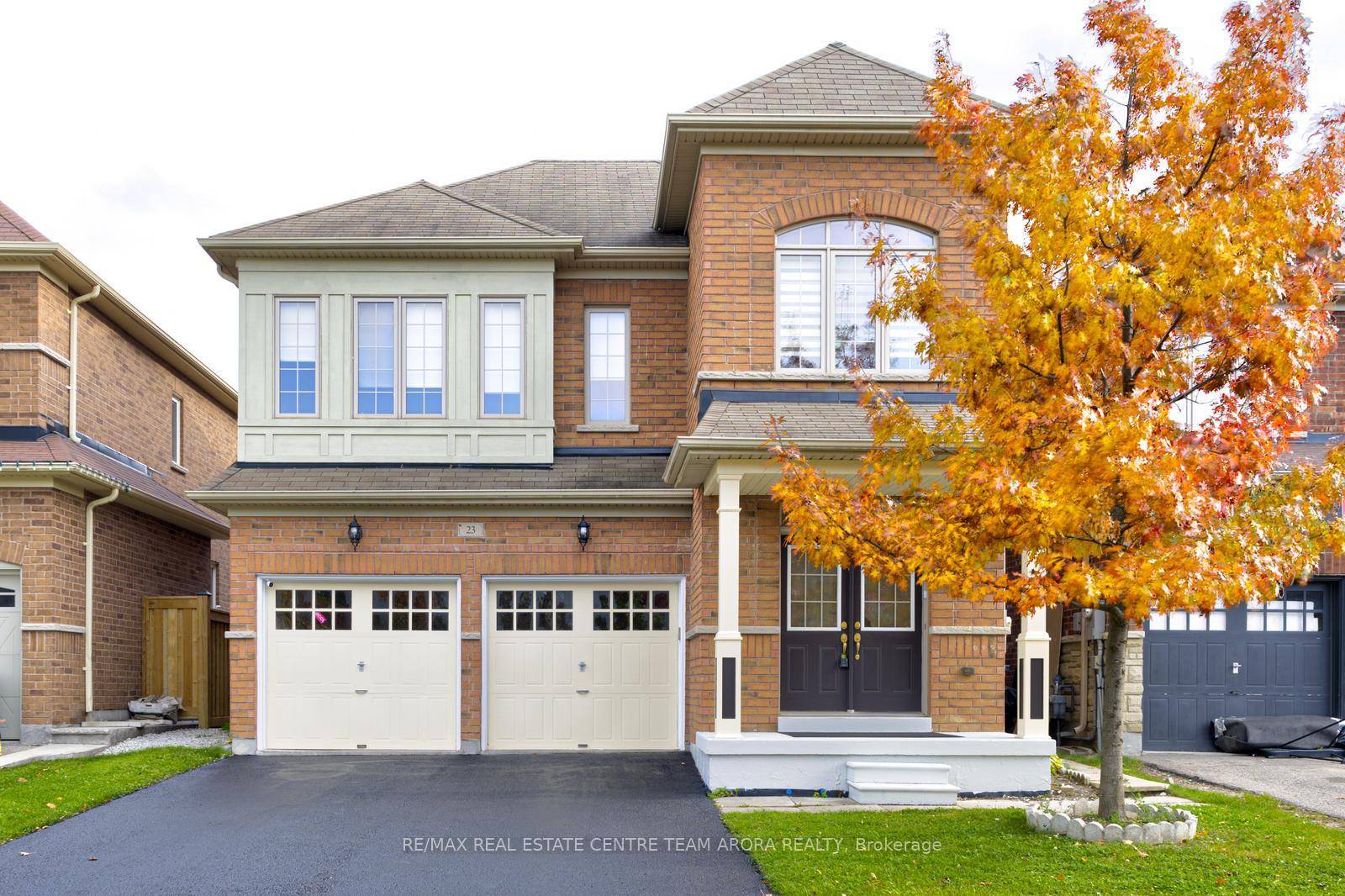 Stunning Ravine Facing Home in Prime Credit Valley Location No Sidewalk !
